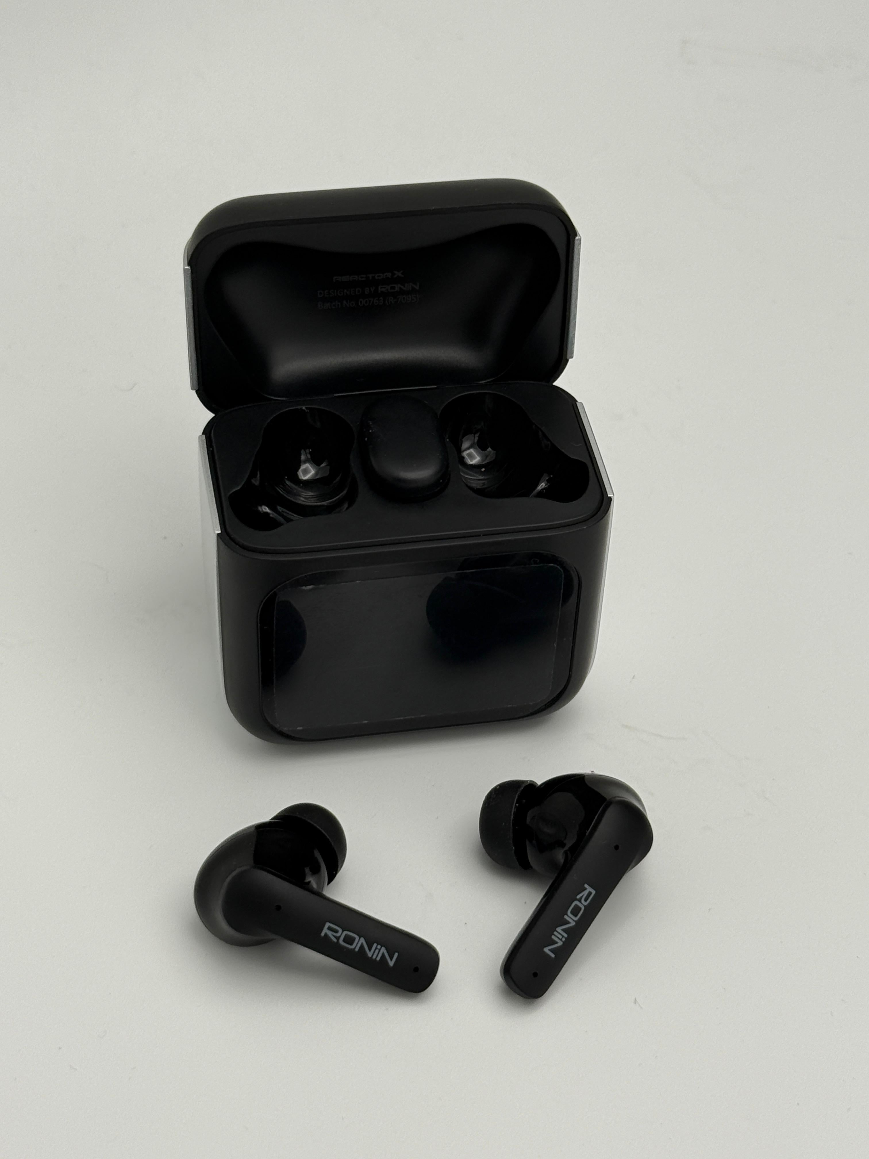 Reactor X | R-7095 Earbuds